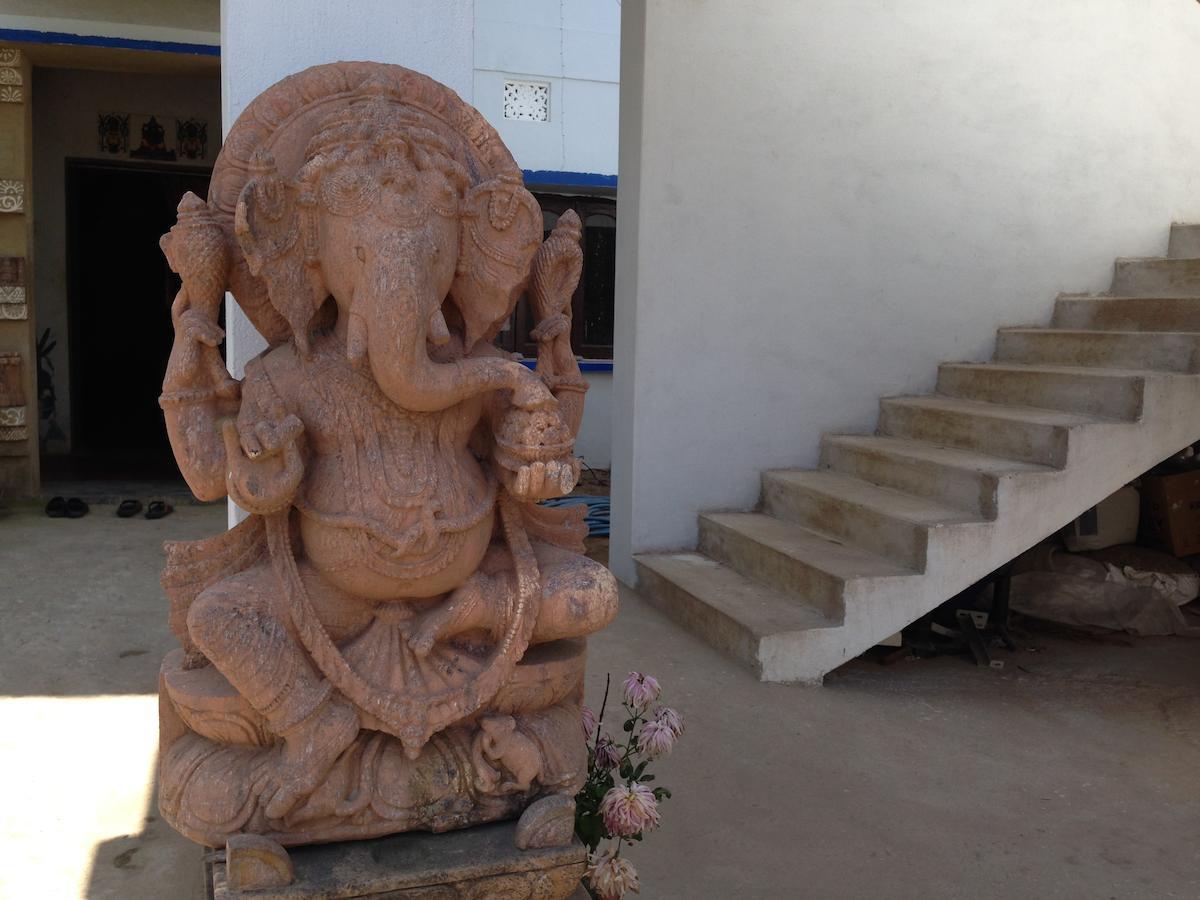 Surya Inn Konark Dış mekan fotoğraf