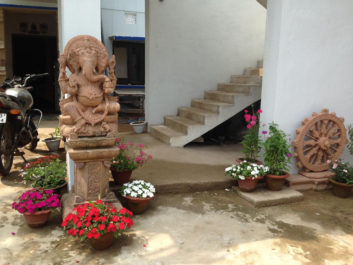 Surya Inn Konark Dış mekan fotoğraf