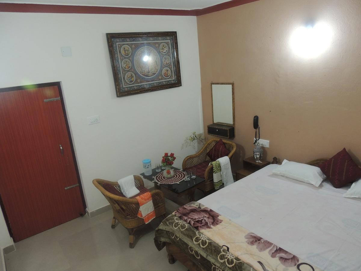 Surya Inn Konark Dış mekan fotoğraf